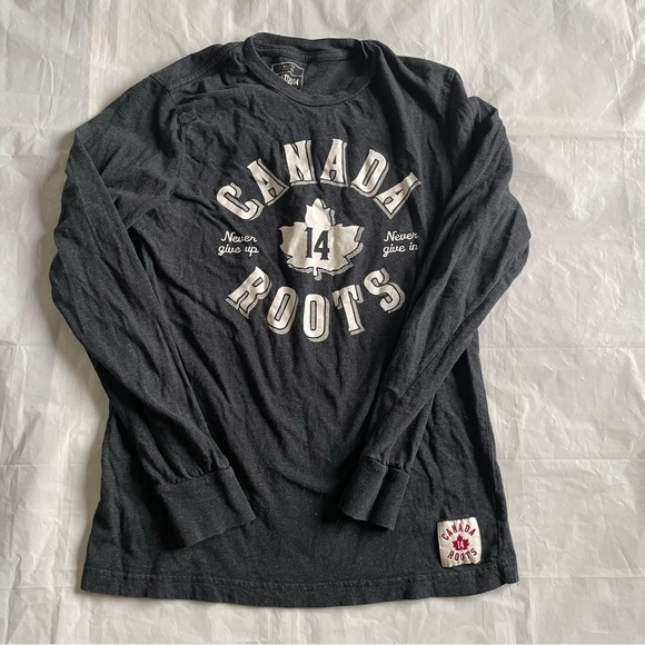 🍁 Roots Dark Grey Long Sleeve T-Shirt - Women's Size  XS 🍁 - Picture 5 of 8